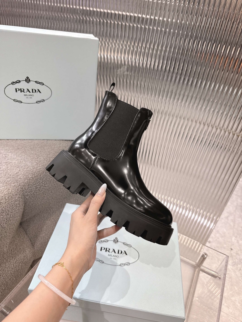 Pra*a boots